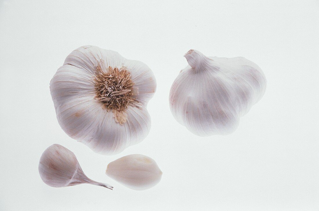 Two Garlic Bulbs with Cloves; One Peeled