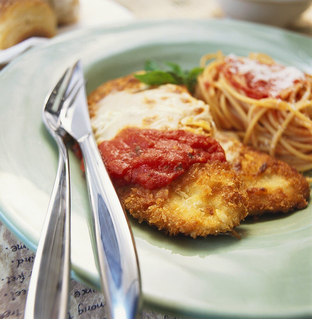 Filetto di pollo alla parmigiana (Chicken Parmigiana)