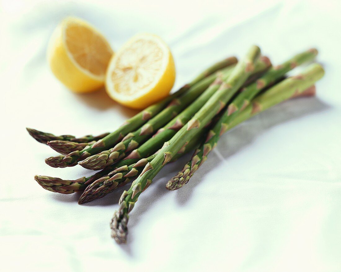 Asparagus Spears and Lemon Halves