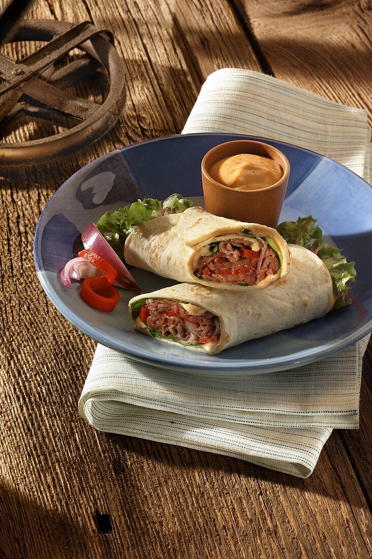 Wraps mit Rindfleisch und Senf