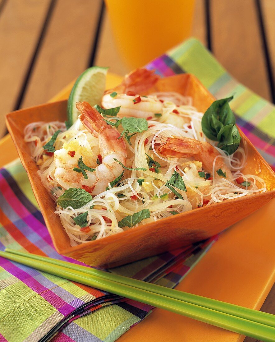 Asian Noodles with Shrimp and Basil