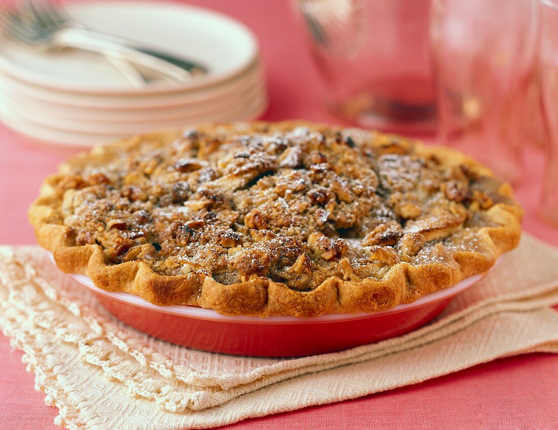 Sourcream Apple Pie with Walnuts