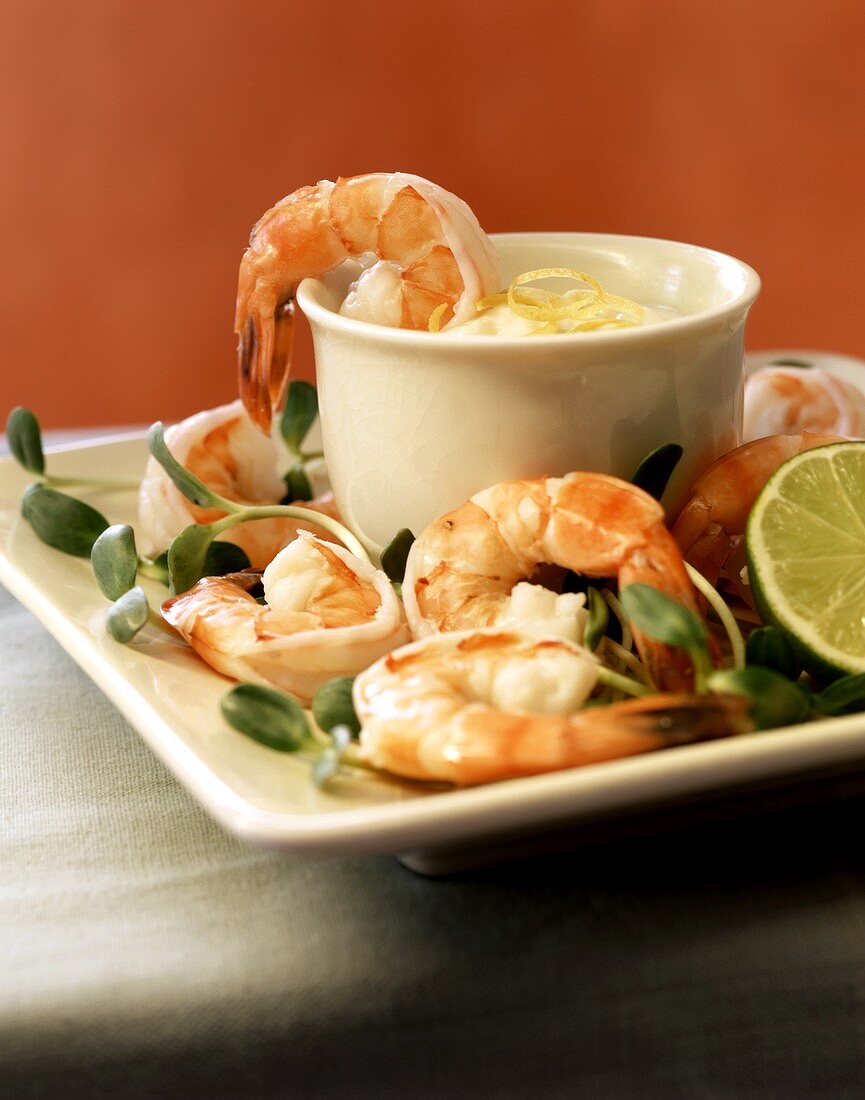 Shrimps with dip