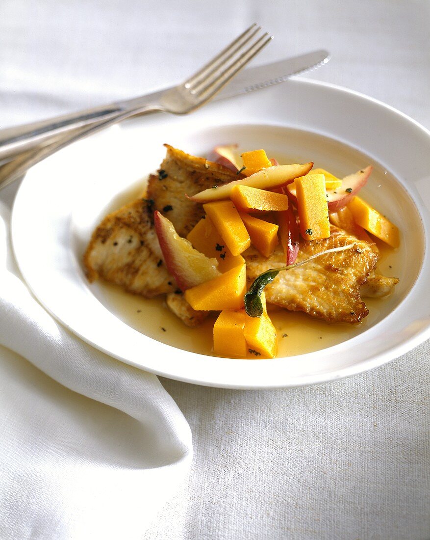 Fruity turkey escalope with apple and pumpkin