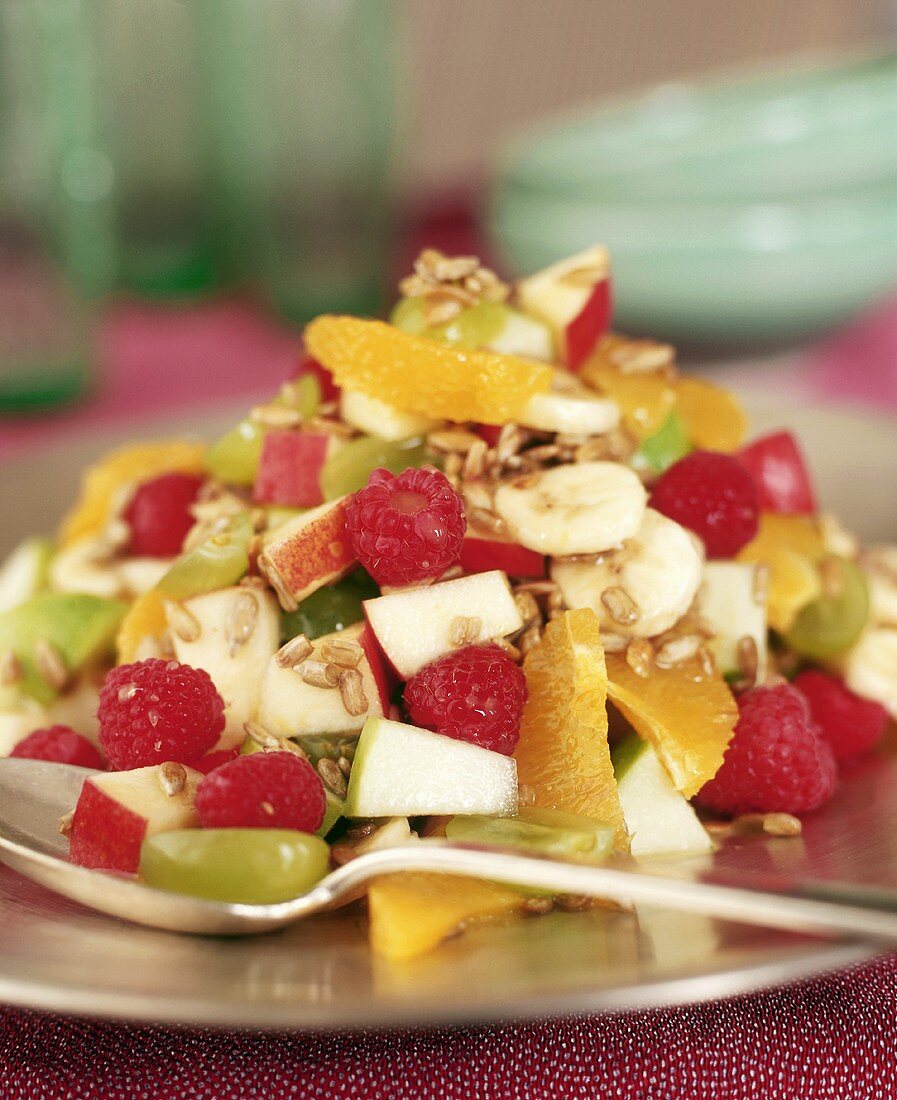 Fruit salad with sunflower seeds