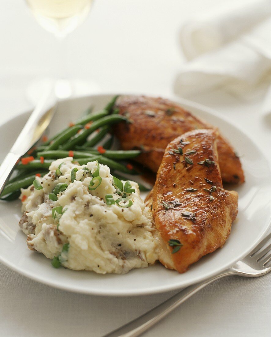 Herbed Chicken Breasts with Scallion Mashed Red Potatoes and Green Beans