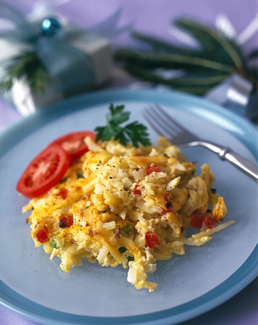 Hashbrowns with scrambled egg and cheese (USA)