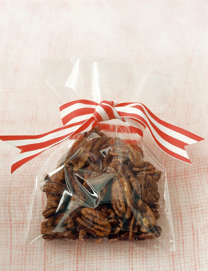 Candied pecans to give as a gift