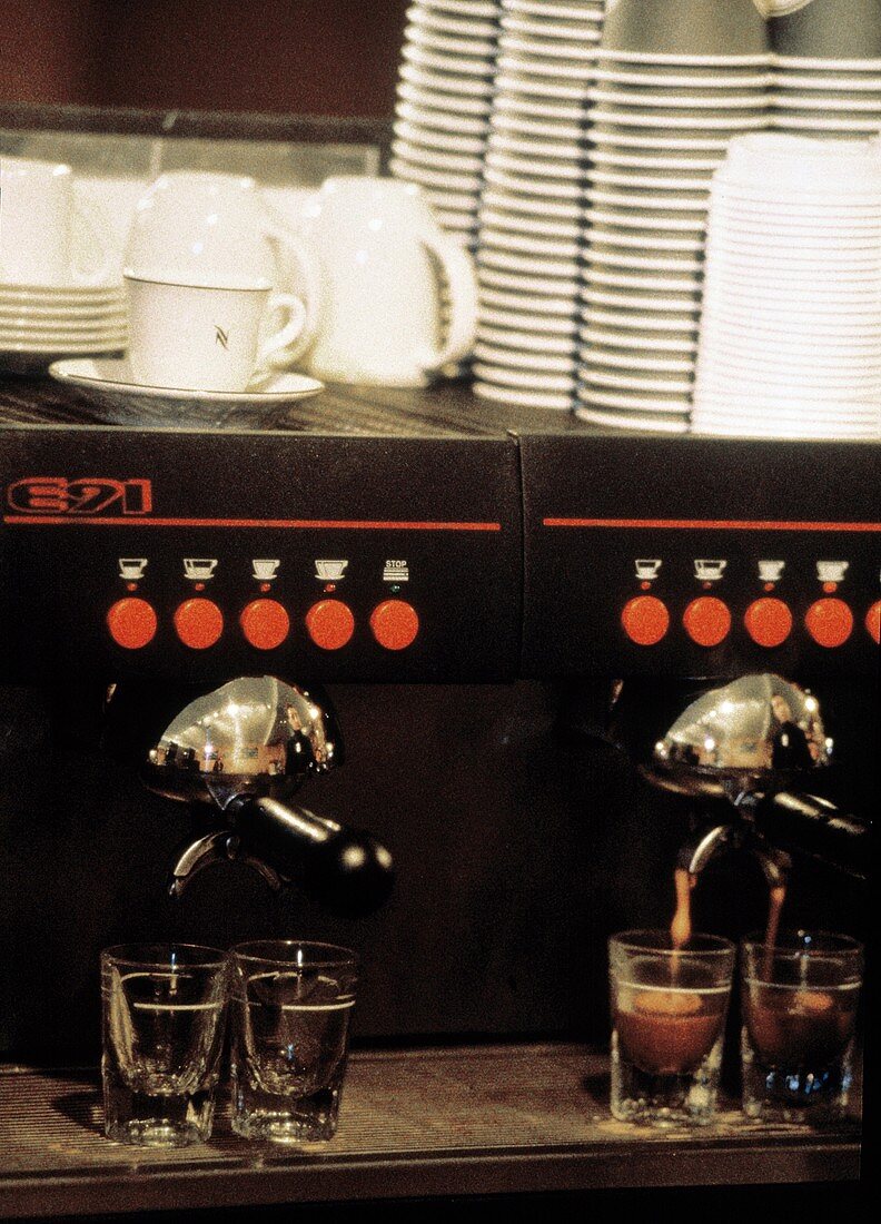 Espressomaschine in einem Café