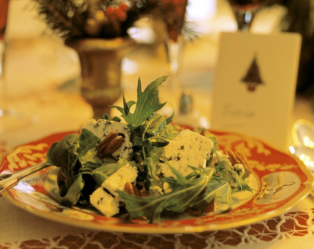 Mixed Greens Salad with Blue Cheese; Pecans