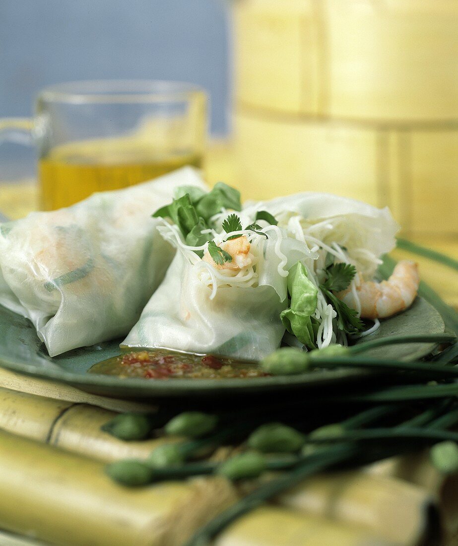 Asian Wrap; Noodles Shrimp and Lettuce in Rice Paper