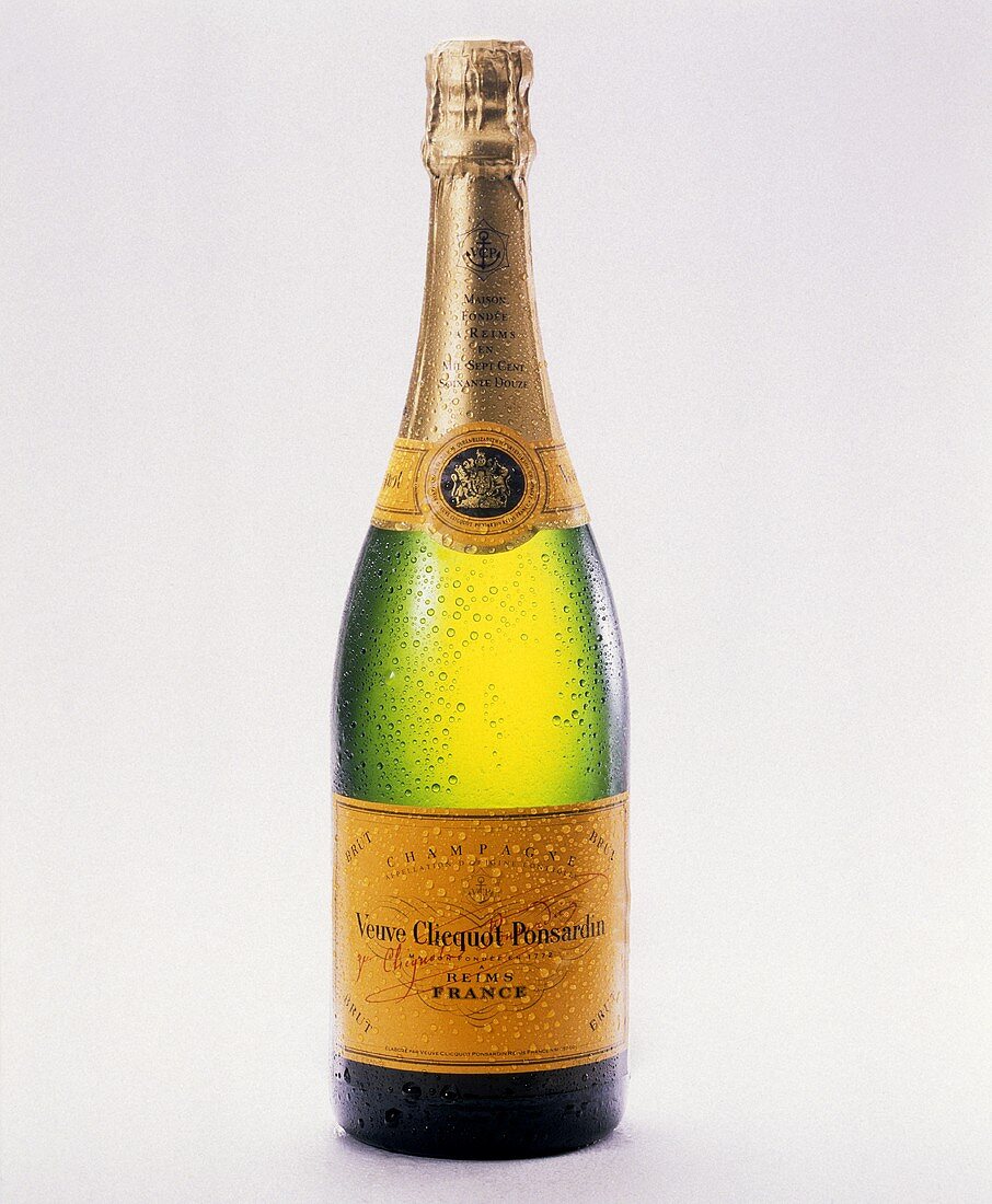 Eine Flasche Champagner (Veuve Clicquot Ponsardin)
