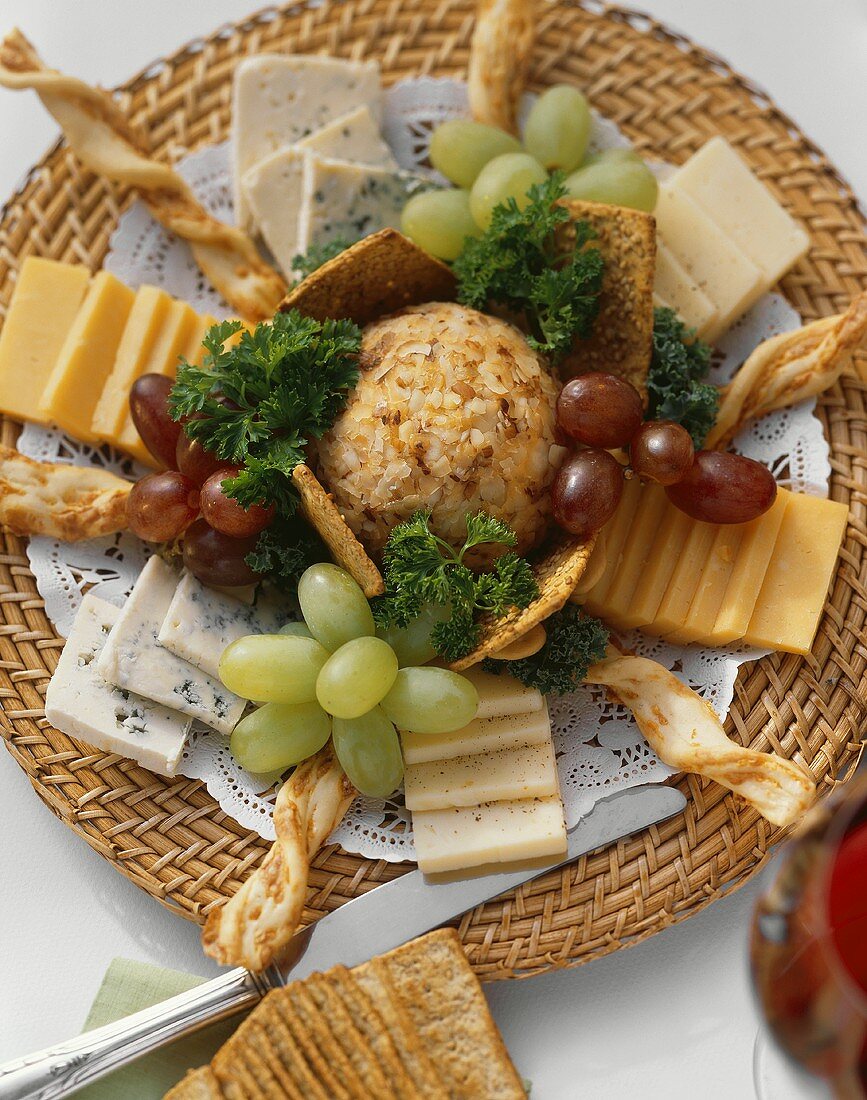Appetizer Platter; Assorted Cheese Crackers and Grapes