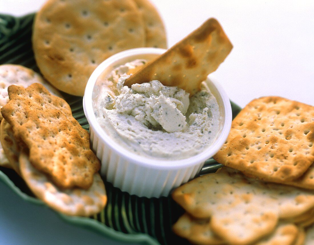 Assorted Crackers with Dip; Cracker in Dip