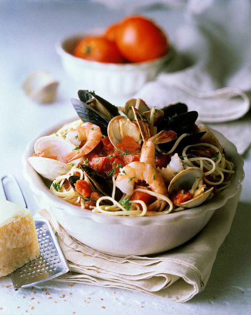 Spaghetti allo scoglio (Nudeln mit Meeresfrüchten, Italien)