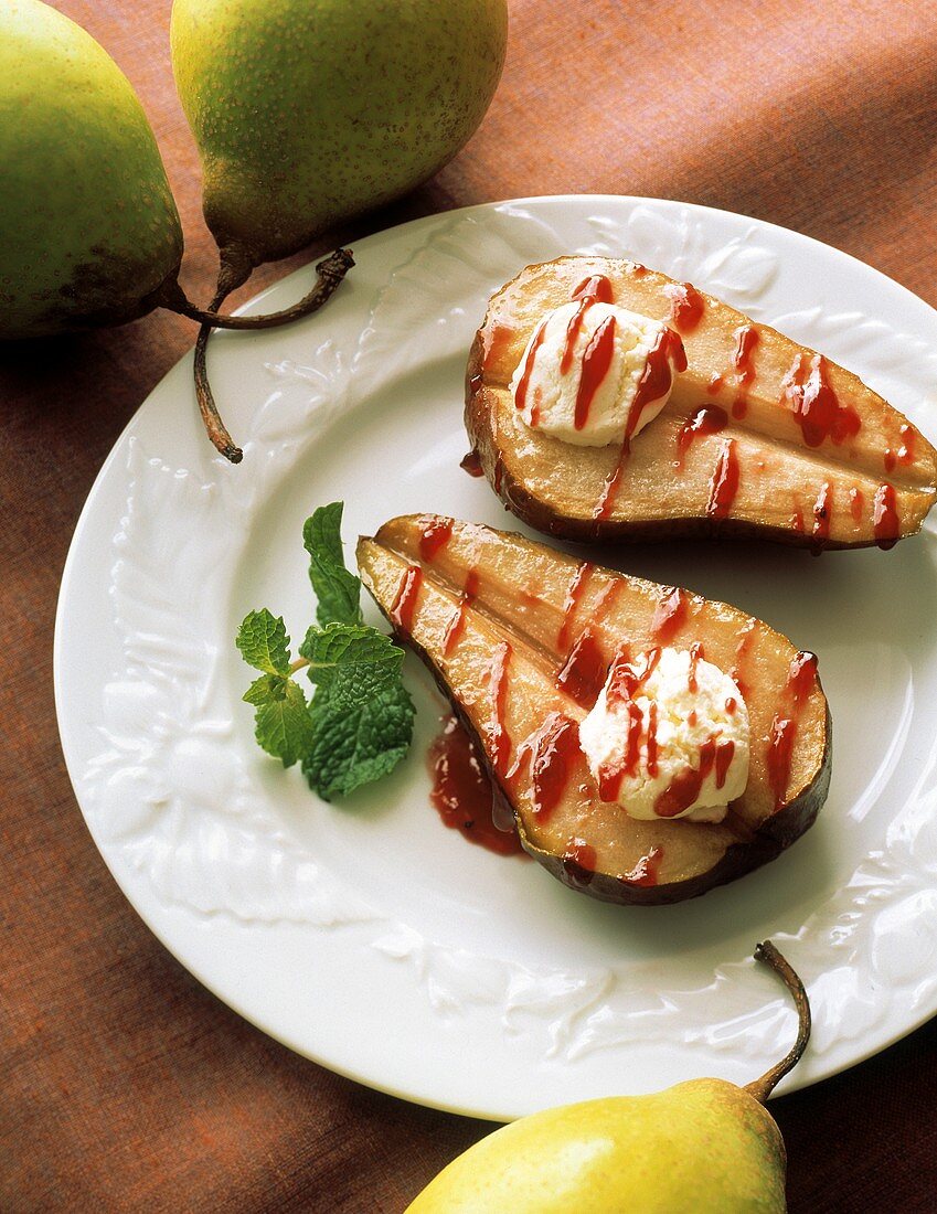 Roasted Pears with Goat Cheese and Berry Sauce