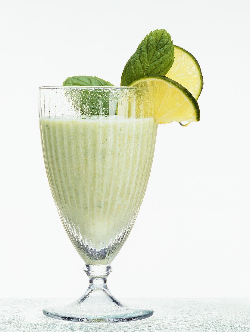 Avocadobuttermilch