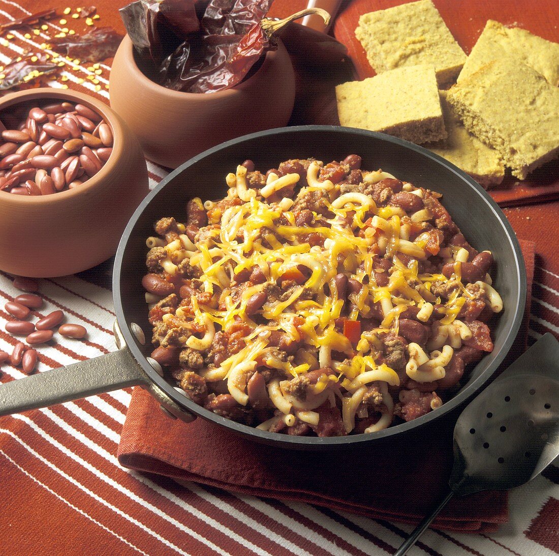 Chili Mac (Chili con Carne mit Hörnchennudeln)