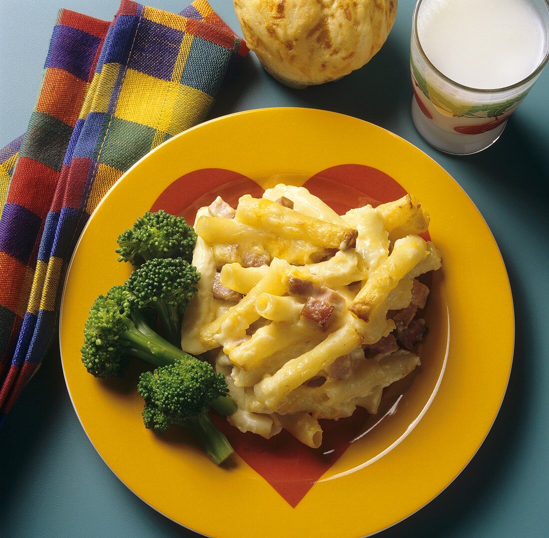 Kids Meal; Baked Macaroni and Cheese with Ham; Broccoli; Milk