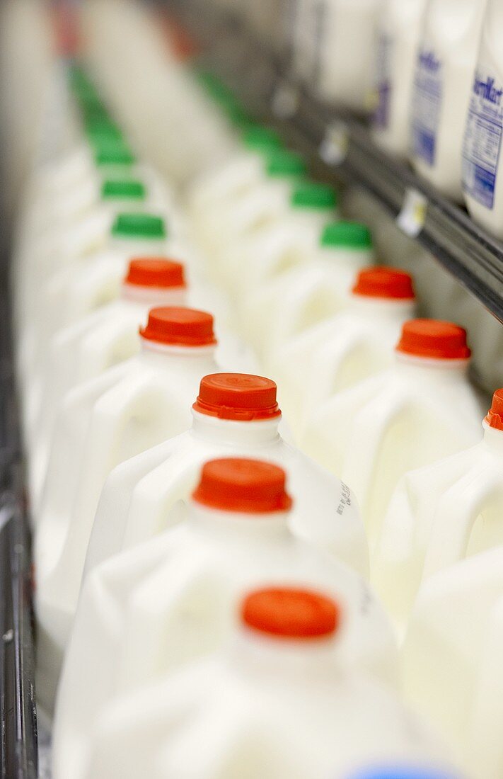 Milk in plastic bottles in a supermarket (USA)