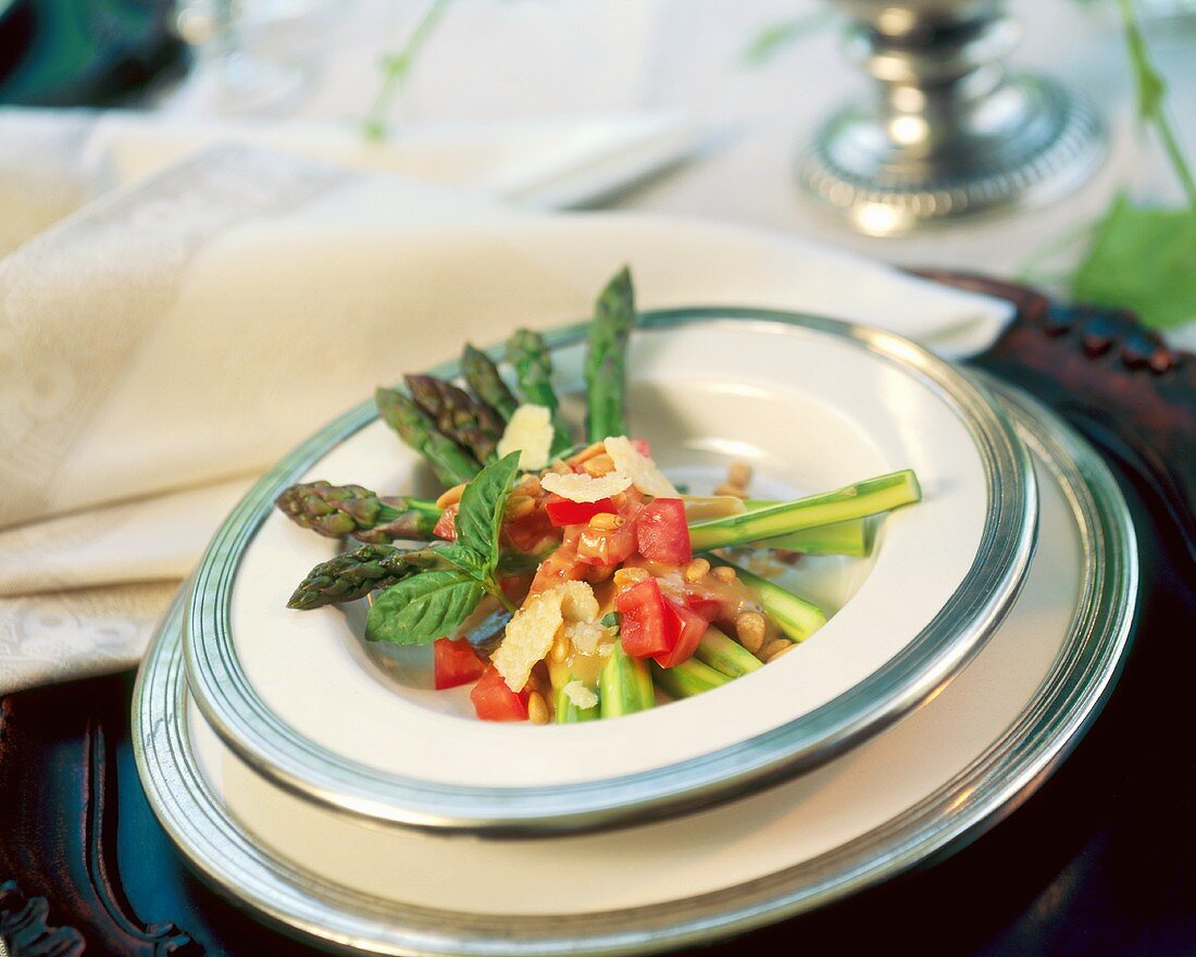 Spargelsalat mit grünem Spargel