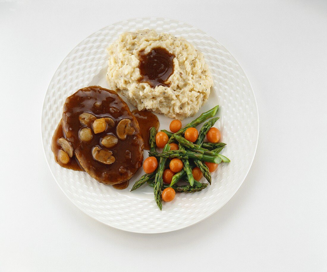 Salisbury Steak with Mashed Potatoes and Vegetables