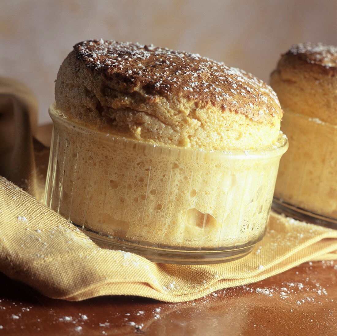 Polenta-Kürbis-Souffle in Glasbackform