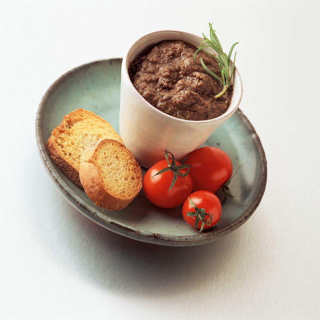Lentil Tapenade With Crostini and Tomatoes