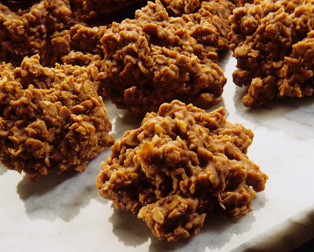 Schokoladen-Haferflocken-Cookies (nicht gebacken)