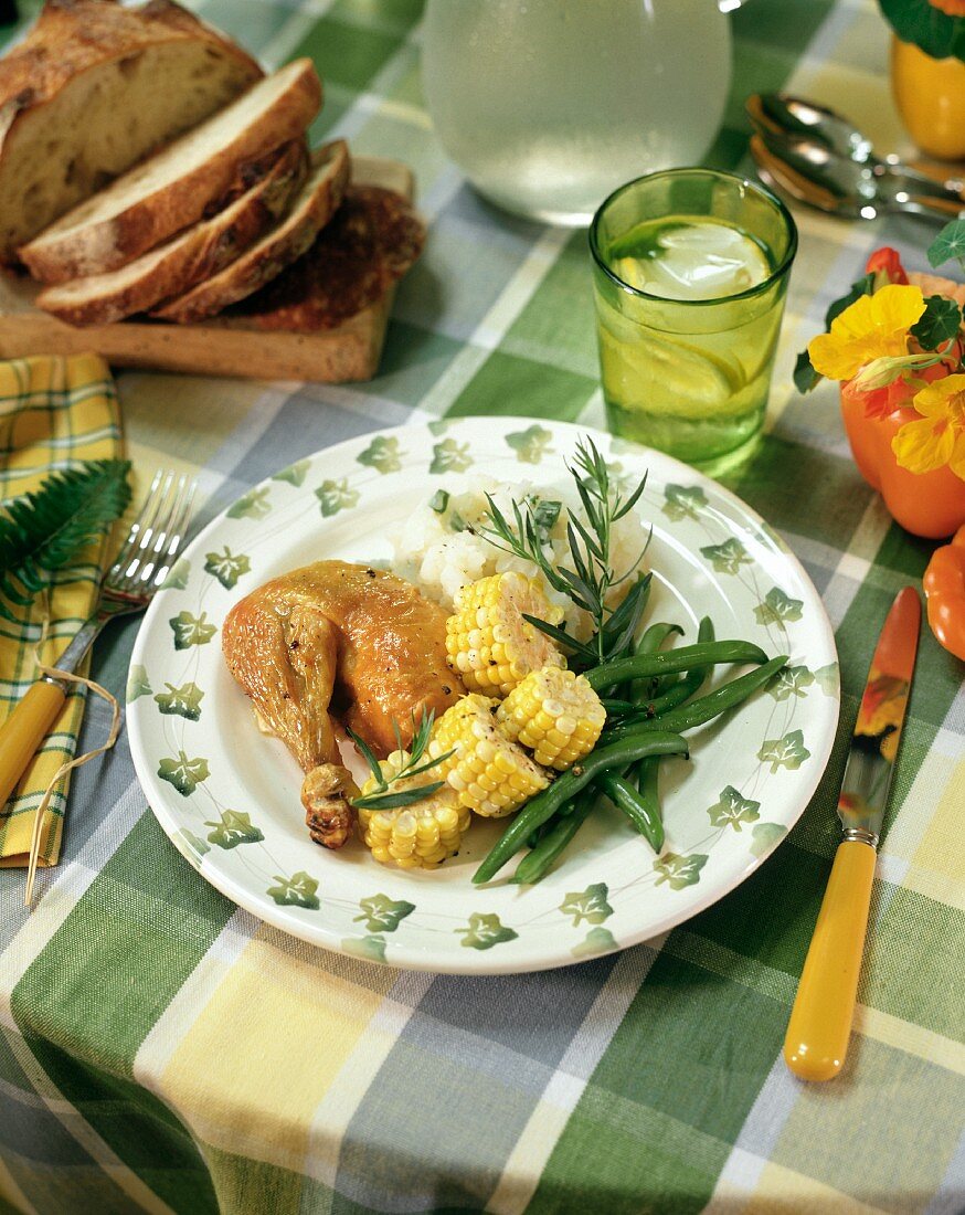 Chicken leg with sweetcorn, green beans & mashed potato