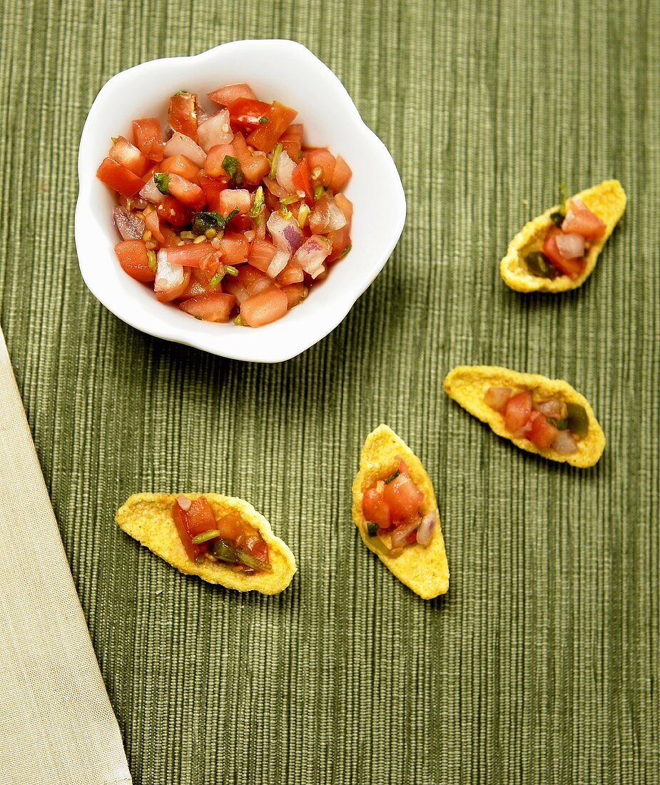 Four Corn Chips with Fresh Salsa, Bowl of Fresh Salsa