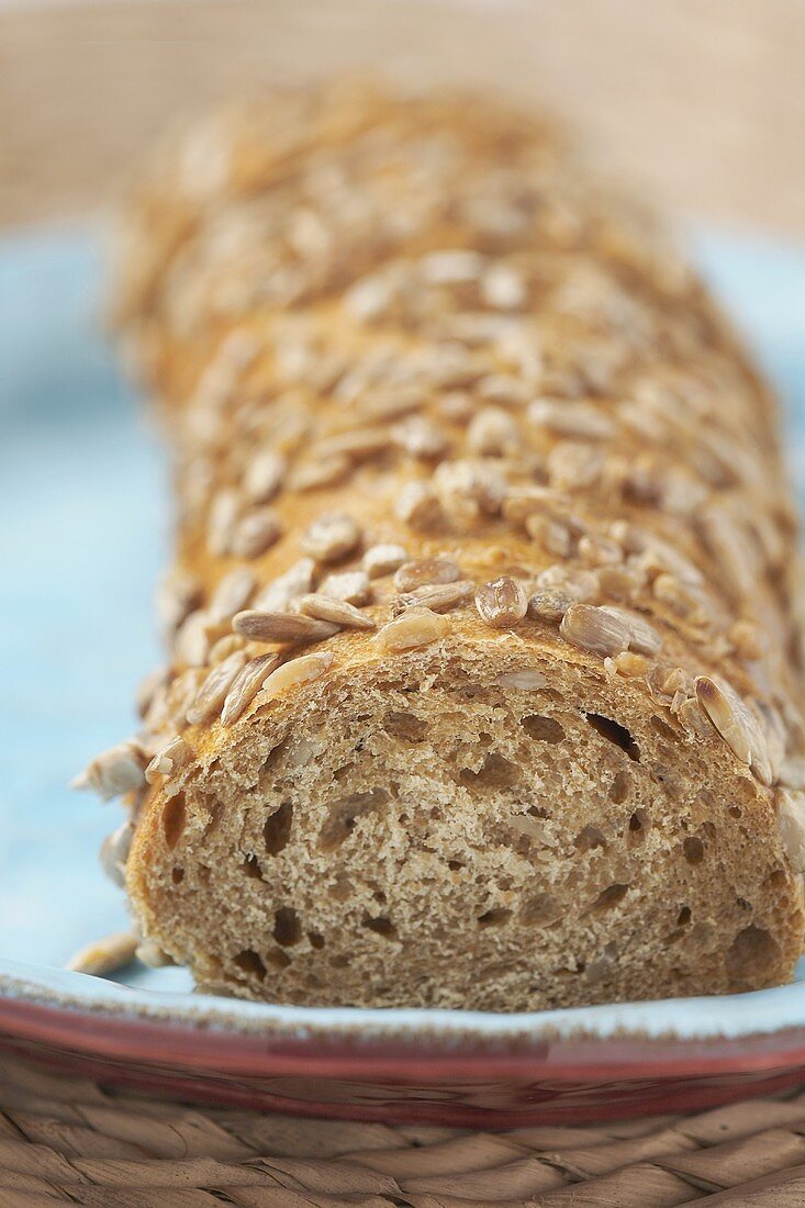 Vollkornbrot, in Scheiben geschnitten