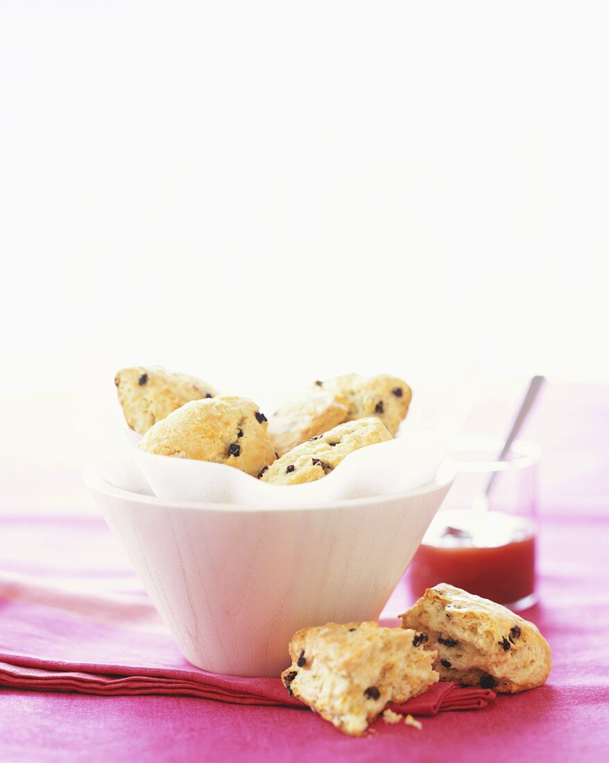Butter Currant Scones