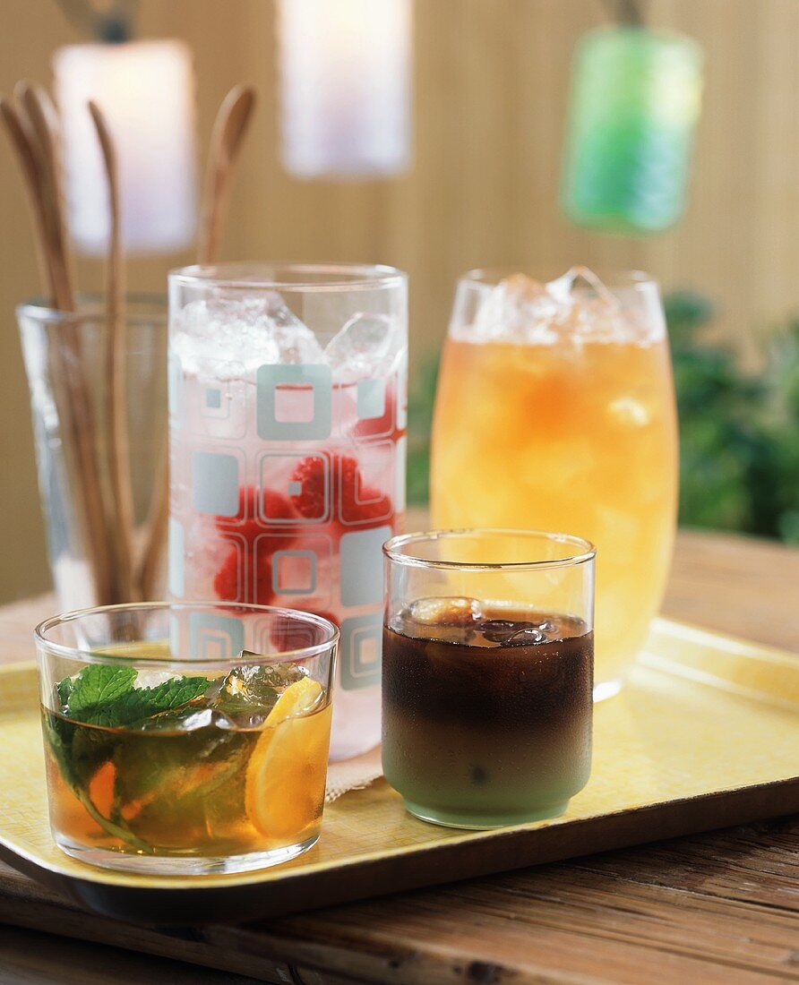 Summer Cocktails: Mojito, Raspberry Cooler, Mint Iced Coffee and Iced Tea
