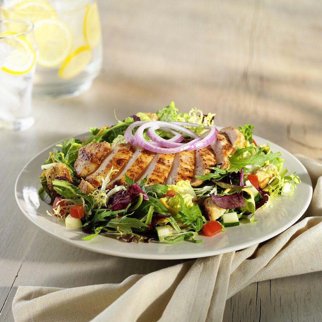 Green salad with grilled chicken breast