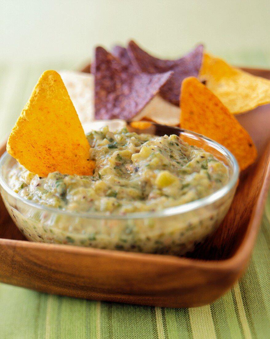Green Chili Dip with Tortilla Chips