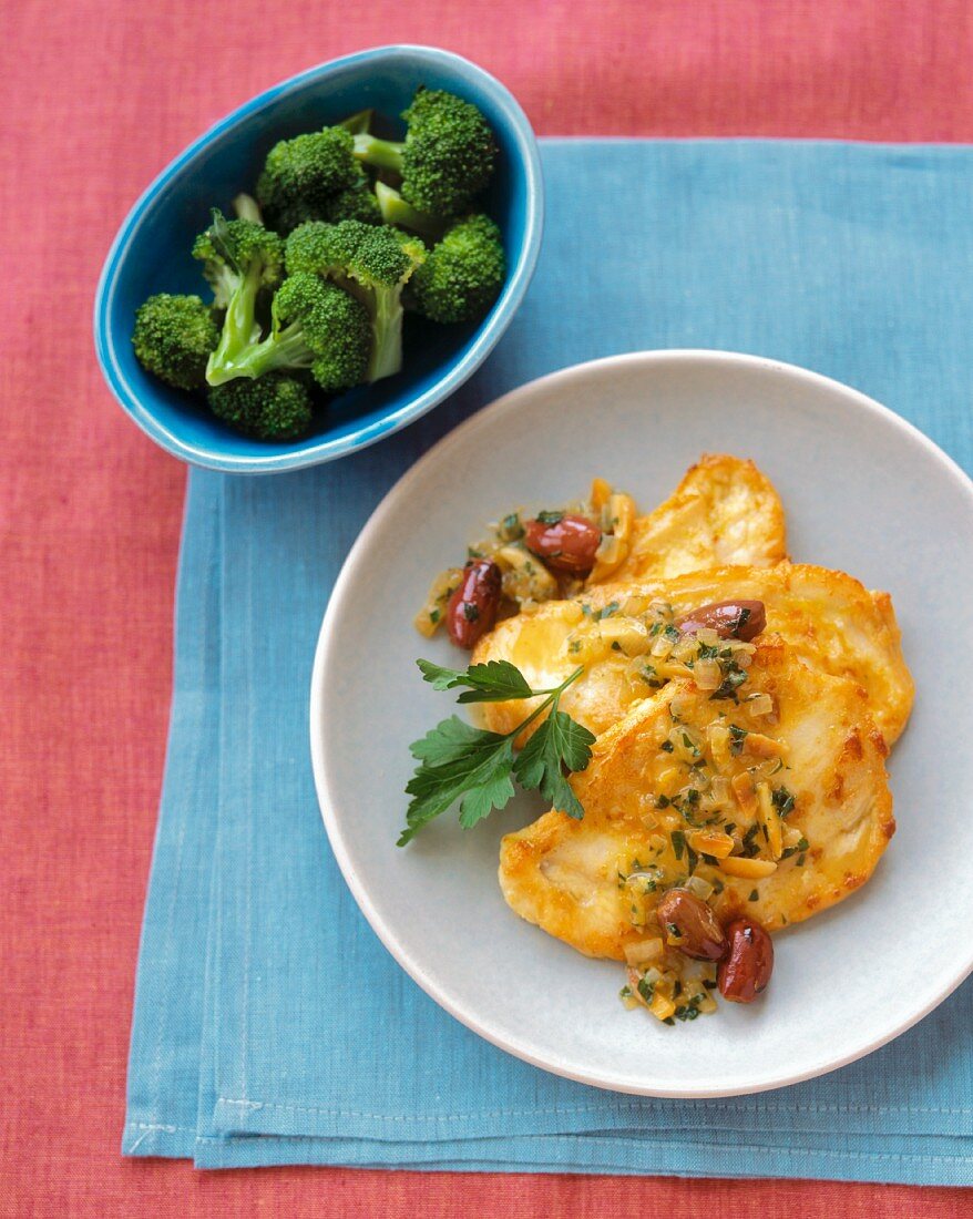 Chicken Scallopine with Olive-Orange Sauce and Steamed Broccoli