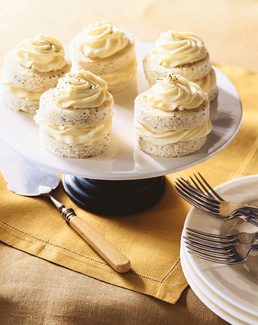 Mini Lemon Poppyseed Cakes on a Cake Plate