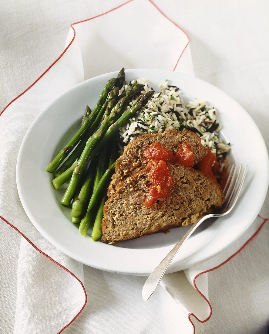 Sliced Meatloaf with Wild Rice and Asparagus