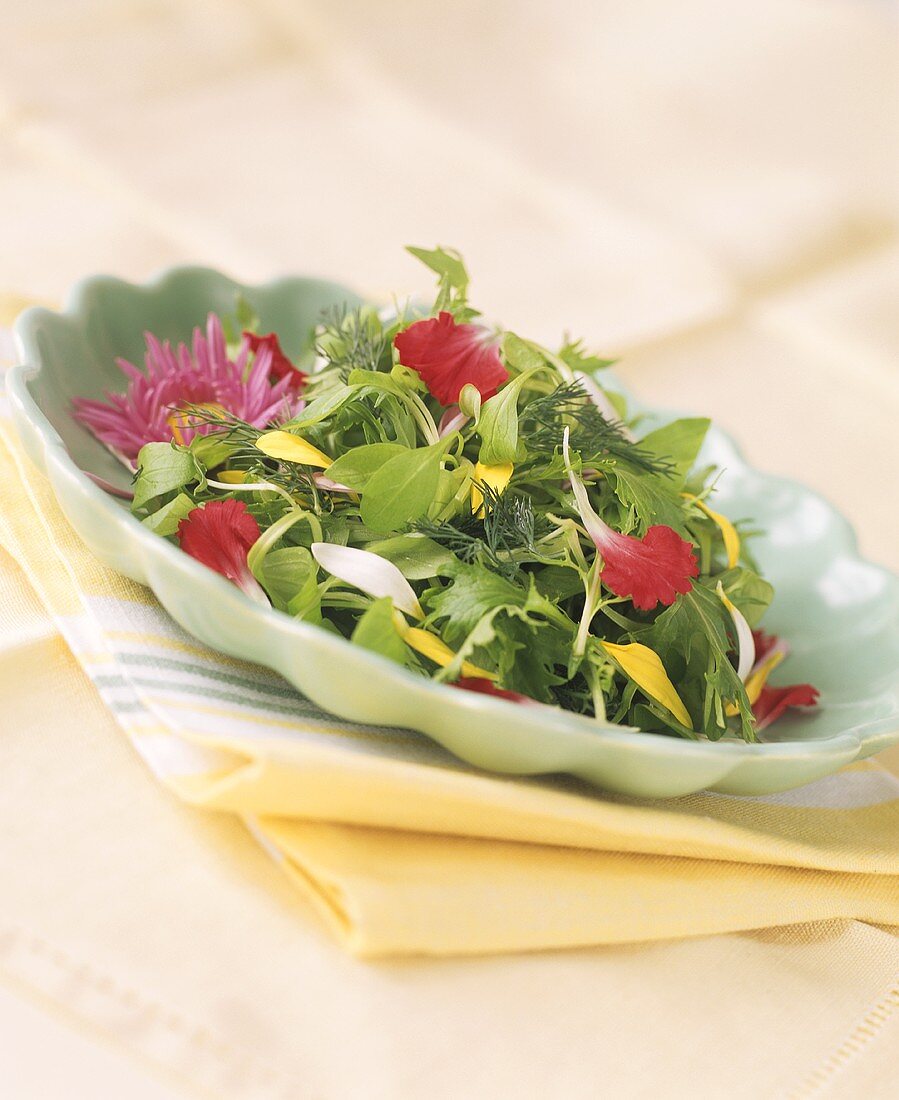 Summery herb salad with edible flowers