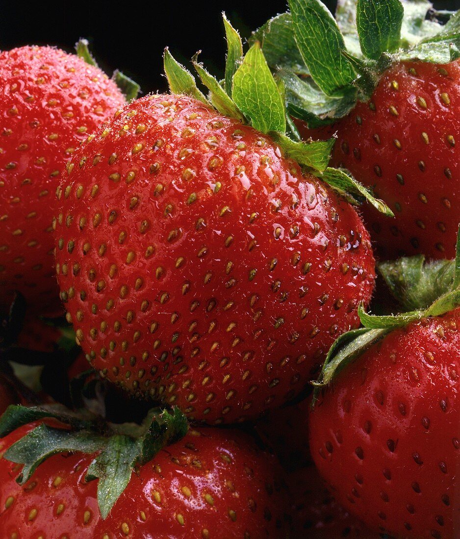 Mehrere Erdbeeren (Nahaufnahme)
