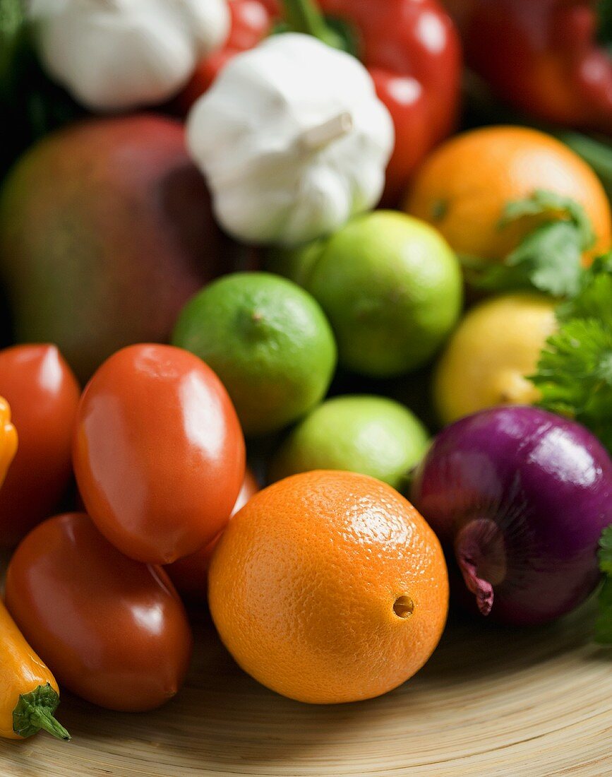 Frische Früchte und Gemüse (Ausschnitt)