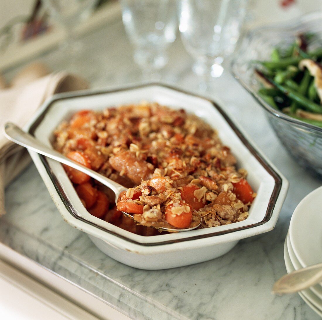 Carrots with rolled oat topping (side dish, USA)