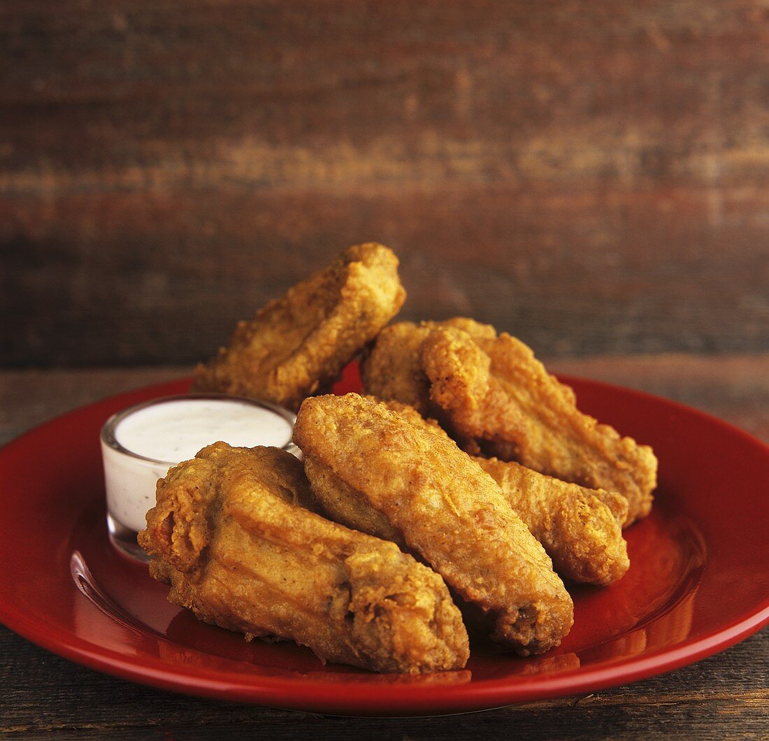 Chicken Wings mit Ranch Dressing