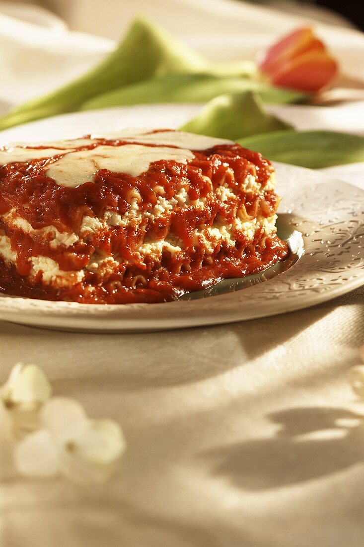 Lasagne mit Käse und Tomatensauce