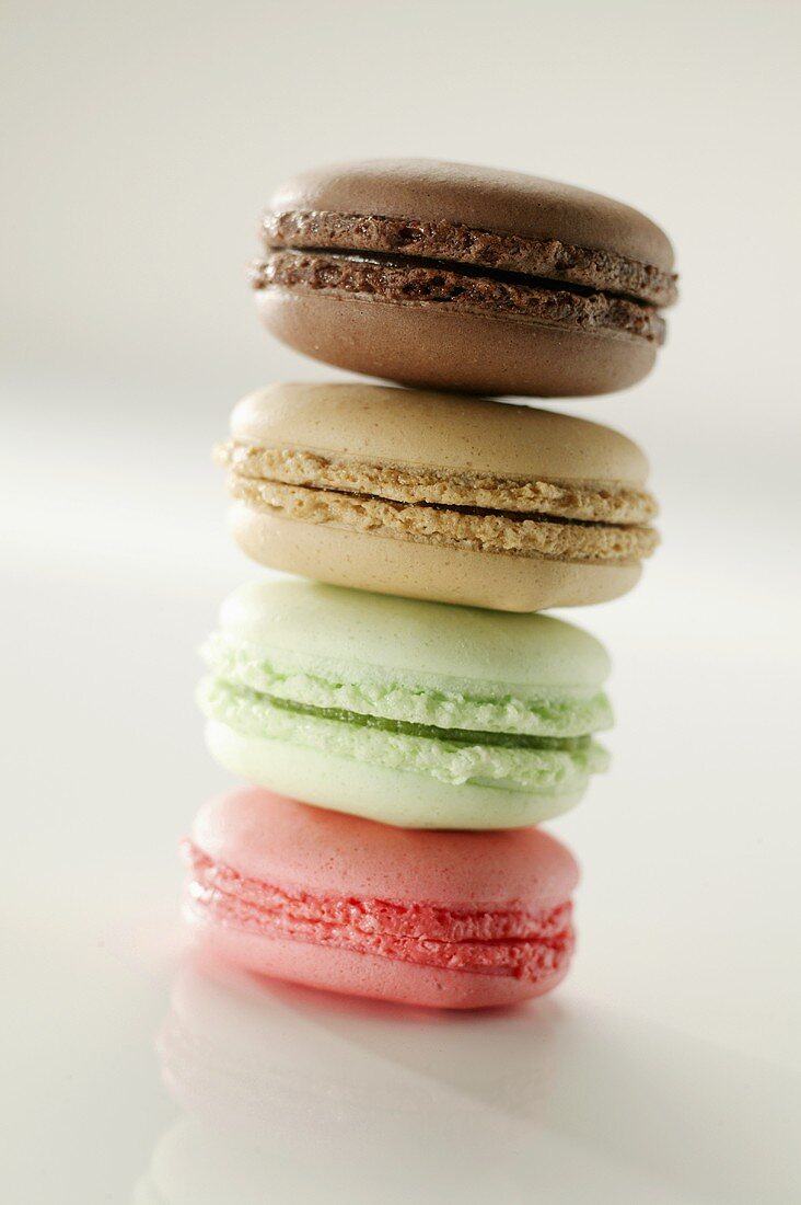 Bunte Macarons, gestapelt