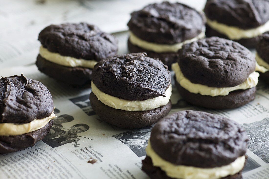 Traditional Chocolate Whoopie Pies