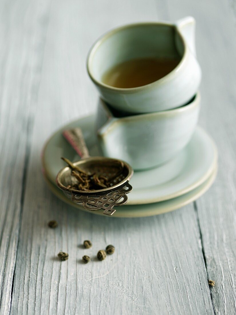 Jasmine Tea Pearls with Organic Tea Cups