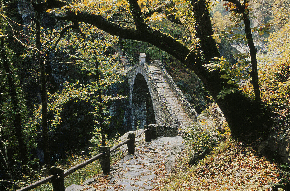 Brücke, Centovalli Tessin, Schweiz