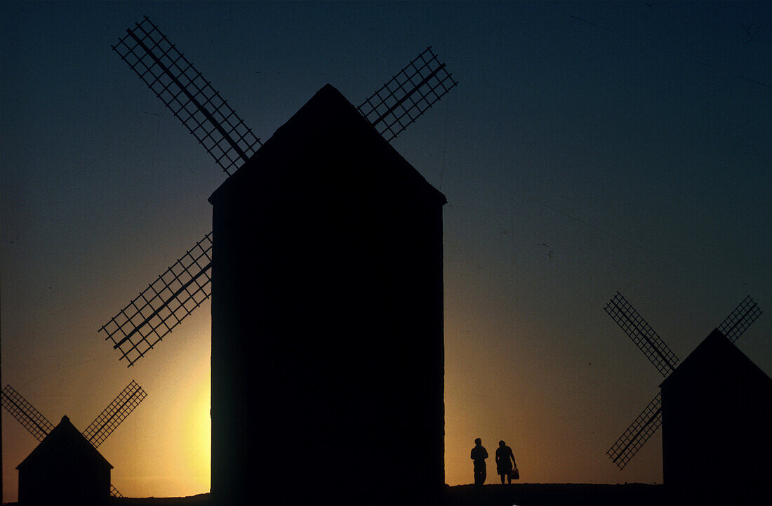 Windmühlen, La Mancha Kastilien, Spanien
